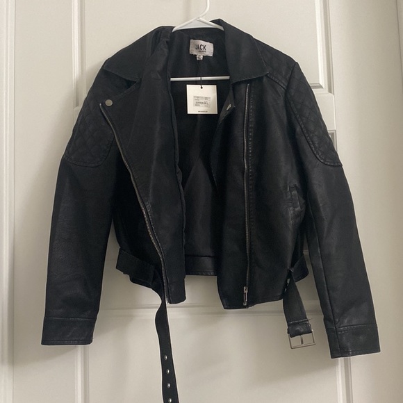 NWT JACK By BB DAKOTA Black Faux Leather Jacket Size Medium - Picture 2 of 6